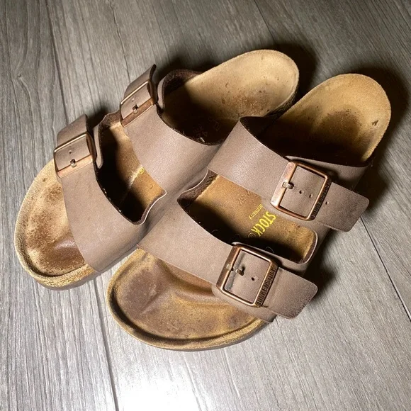 Birkenstock | Shoes | Euc Birkenstock 42 Arizona Brown Vegan  display picture 3